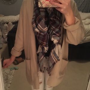 Vintage sweater cardigan with pockets